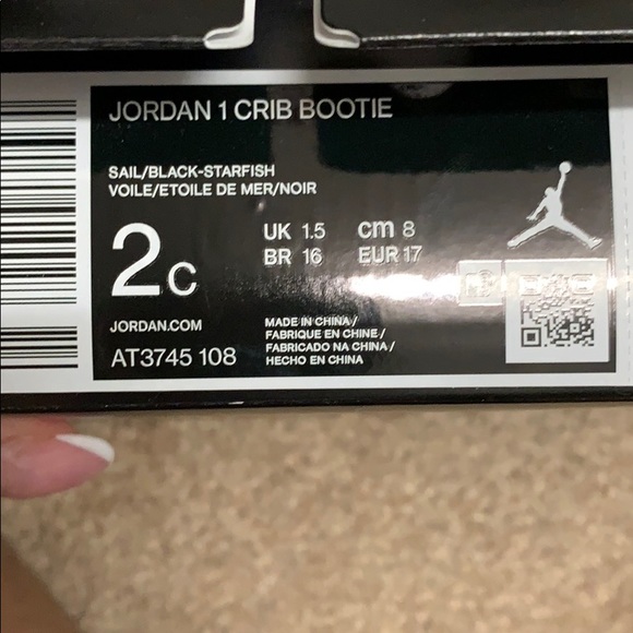 Jordan 1 Bootie - Picture 2 of 2